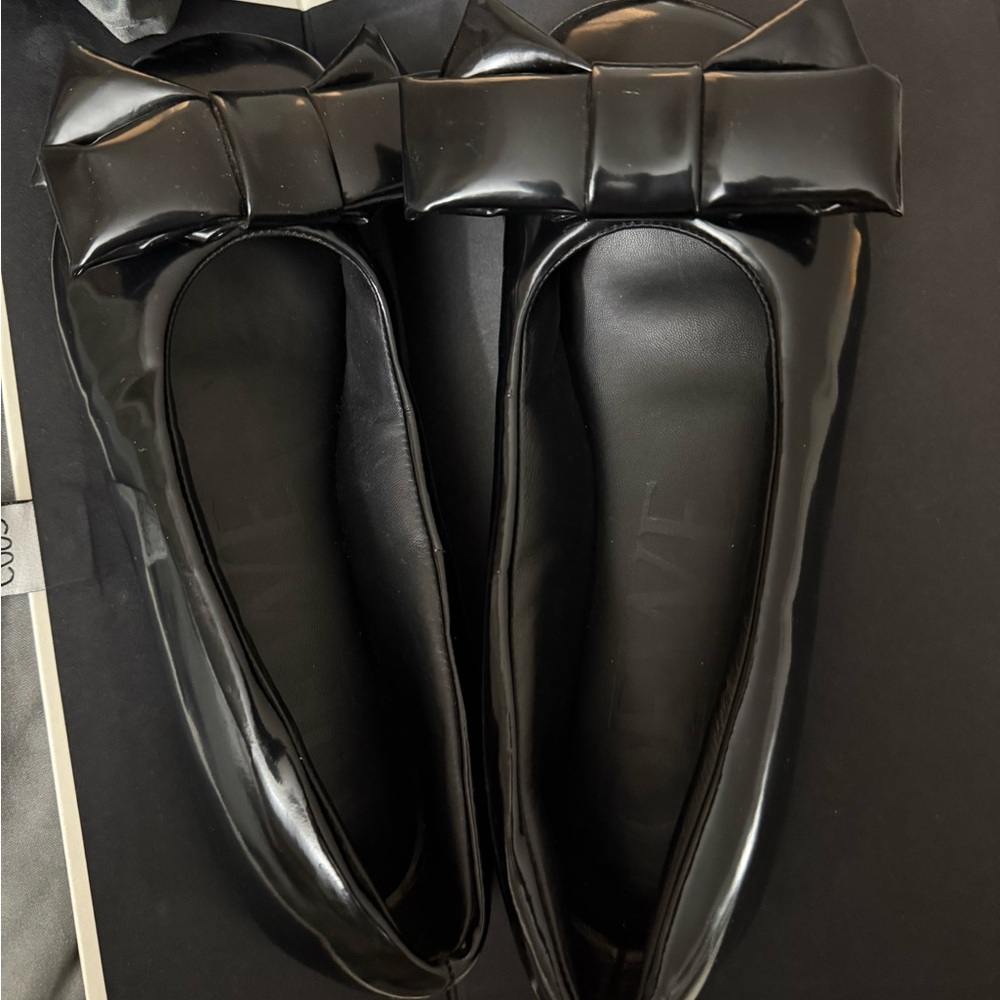 Loewe Glossy Black Bow Flats